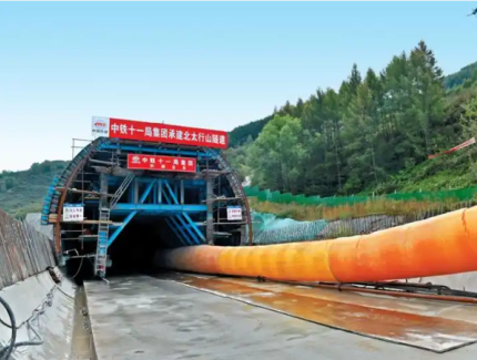 忻州：重点项目建设快马加鞭