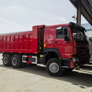 自卸车/半挂车/翻斗车